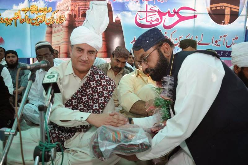 ملتان:بہاؤالدین زکریاکے عرس کی میڈیا کوریج، شاہ محمود قریشی کی بھائی مرید حسین سے تلخ کلامی