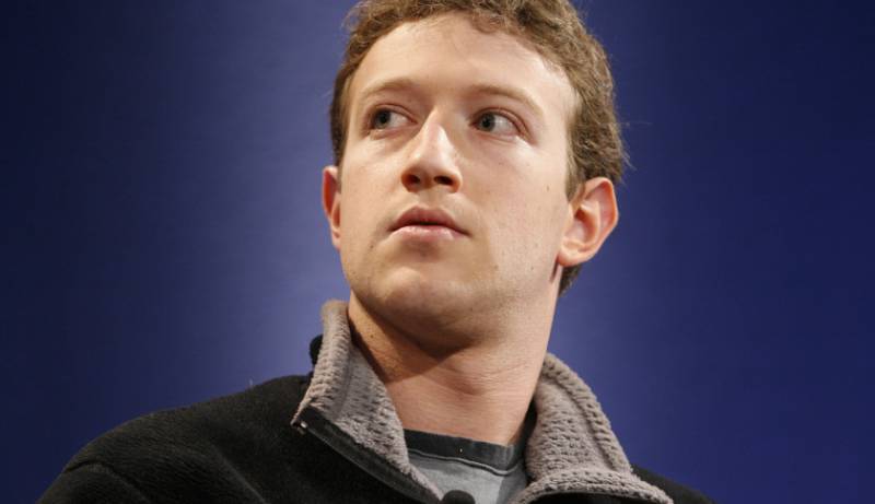 فیس بک نے بیشترصارفین کو مرا ہوا قرار دے دیا، بانی مارک زکربرگ بھی شامل 