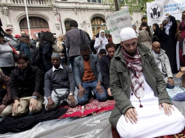  امریکا میں مسلمانوں سے یکجہتی کا منفرد اظہار