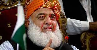 سب عمران خان کی شادی کیلئے پریشان ہیں میری شادی کا کسی کو خیال نہیں،مولانا فضل الرحمان
