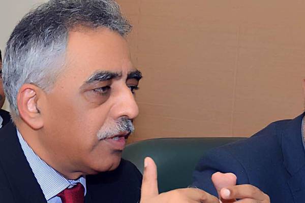 چین اور ایران کی سرکاری کمپنیوں کی پاکستان سٹیل میں دلچسپی 
