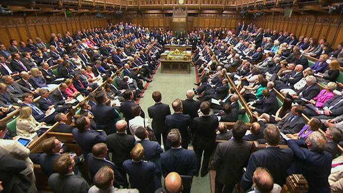 برطانوی پارلیمنٹ نے شہریوں کے انٹرنیٹ ریکارڈ تک حکام کو رسائی کی اجازت دے دی