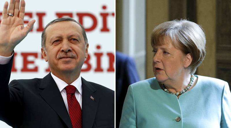 ترکی کے ساتھ یورپی یونین میں شمولیت کے معاملے پر مذاکرات بند کئے جائیں، جرمن چانسلر 