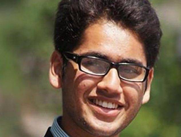  پاکستانی طالب علم سید فیضان حسین کوئینز ینگ لیڈر ایوارڈ 2017 اپنے نام کرلیا