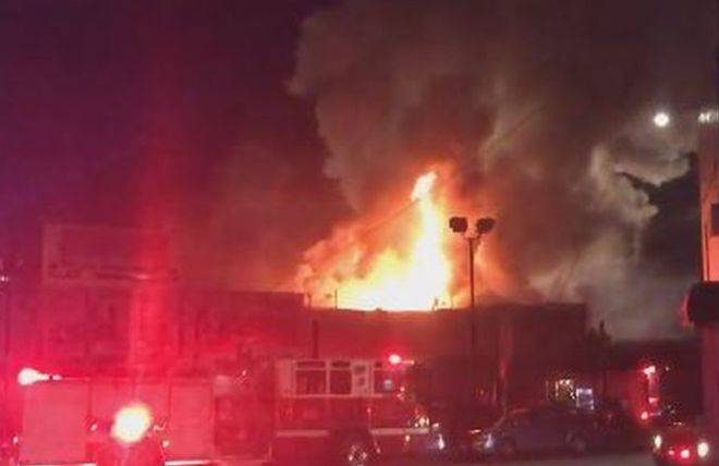کیلیفورنیا: لیٹ نائٹ پارٹی کے دوران آتشزدگی، 9 افراد ہلاک