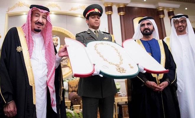 سعودی فرمانروا شاہ سلمان کو متحدہ عرب امارات کےسب سے بڑے سول ایوارڈ سے نوازا گیا