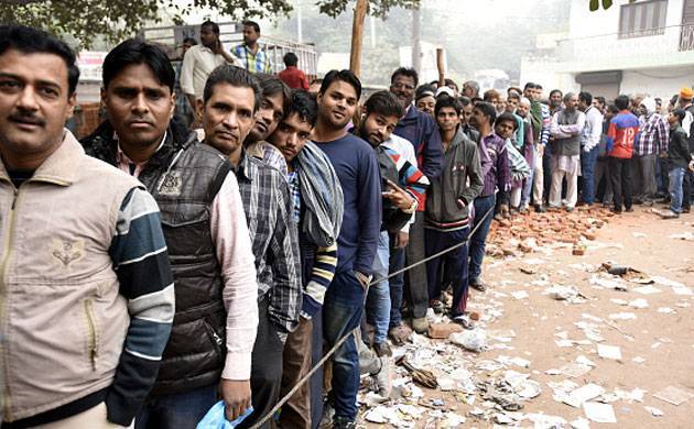 بھارت میں کرنسی بحران نے ایک اور شخص کی جان لے لی