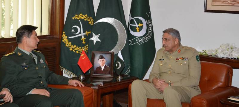 سپہ سالار سے چینی پیپلز لیبریشن آرمی کے کمانڈر کی بیٹھک