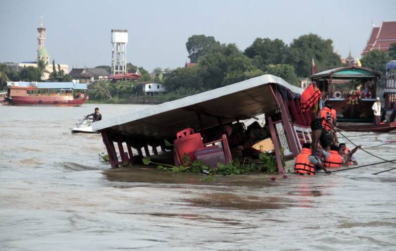 تھائی لینڈ: طوفانی بارشوں اور سیلاب کے باعث 11 افراد ہلاک