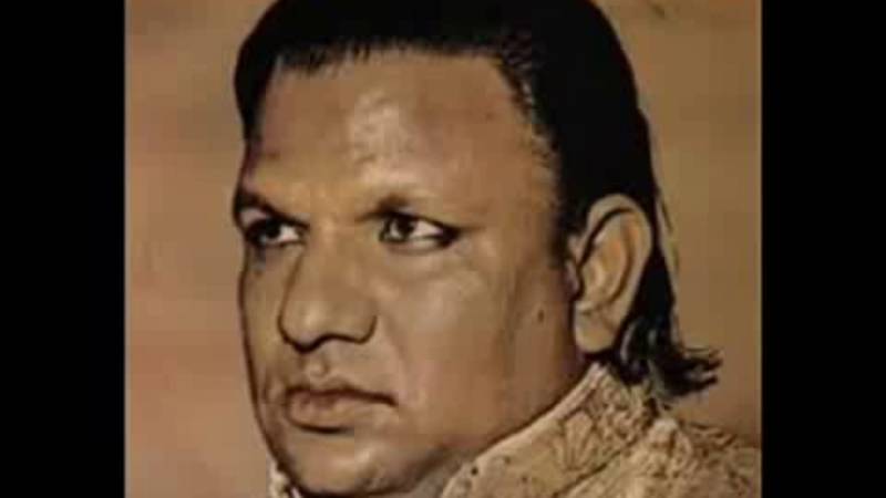 قوالی میں منفرد مقام رکھنے والے عزیز میاں قوال کی 16 ویں برسی آج منائی جارہی ہے
