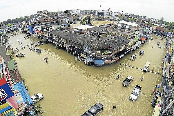 تھائی لینڈ کے جنوبی حصے میں سیلاب کے باعث 14 افراد ہلاک