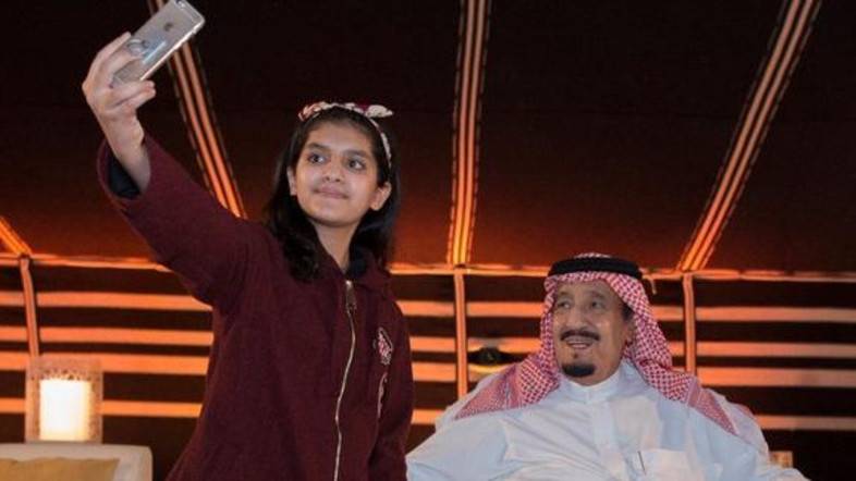 انسداد کینسر کی ننھی سفیر کی شاہ سلمان کے ساتھ سیلفی کی دھوم