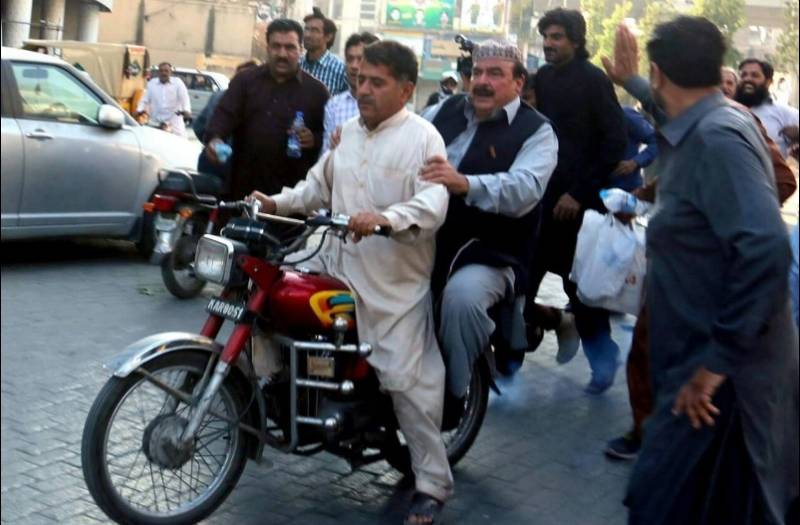  2016میں سوشل میڈیا پر راج کرنے والی شخصیات