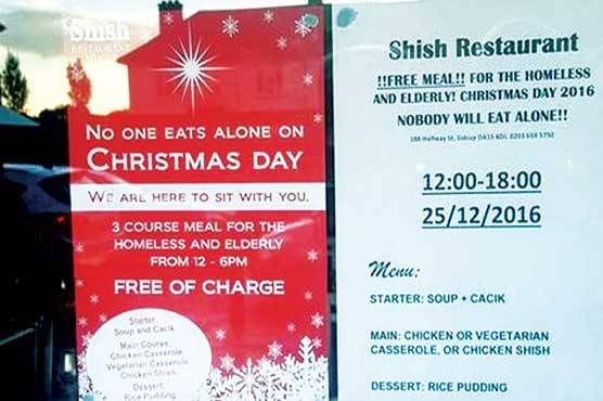 ریستوران کے مسلمان مالک کا کرسمس پر مفت کھانا کھلانے کا اعلان 