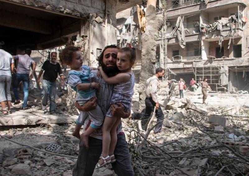 حلب میں جنگ بندی کا اعلان کچھ ہی دیر میں دھماکوں کی گونج میں دب گیا