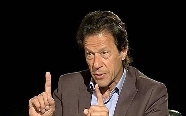 نواز شریف پارلیمنٹ آجائیں میں بھی آجائونگا:عمران خان 
