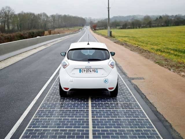 فرانس میں دنیا کی پہلی بجلی بنانے والی سڑک تیار
