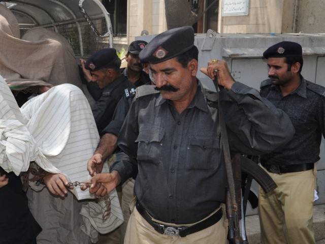 کراچی:11سالہ مبشر اور ماں بیٹی کو قتل کرنے والے ملزمان گرفتار 