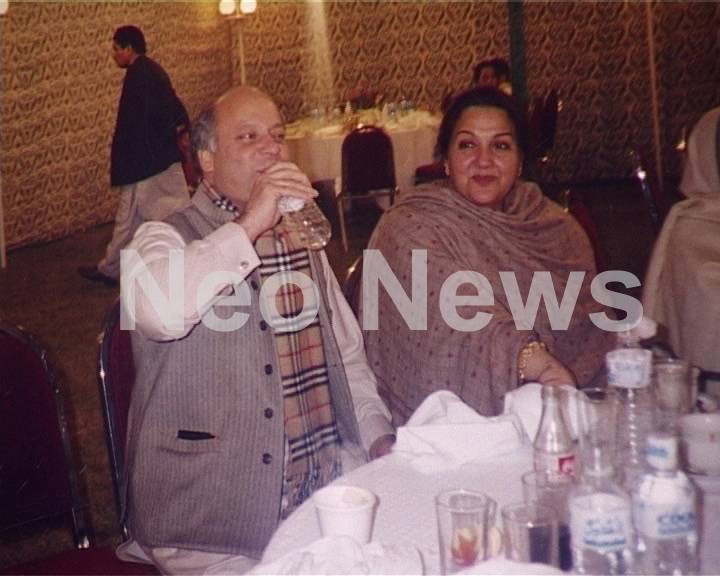 وزیر اعظم نواز شریف کی ایسی تصاویر جو پہلے کسی نے بھی نہ دیکھی ہوں گی
