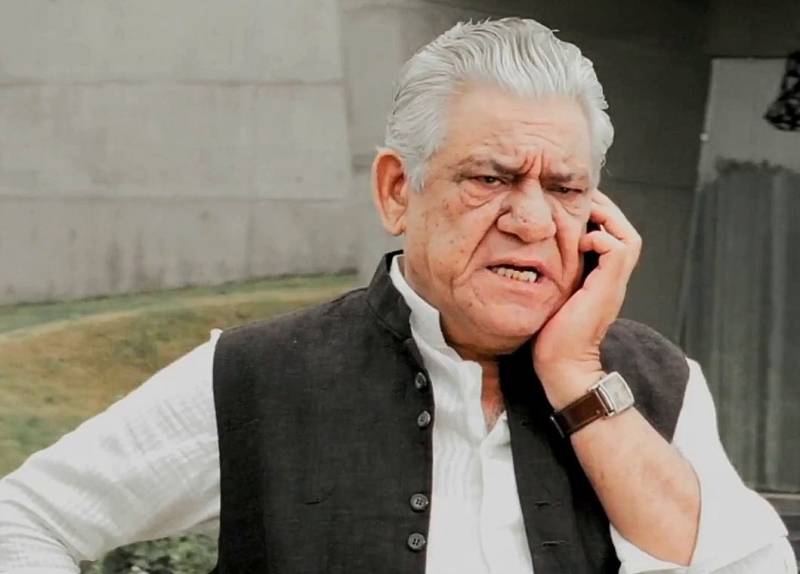 اوم پوری کی وفات پر بھارتیوں کا ان کیساتھ ایسا سلوک جس کے بارے میں سوچا بھی نہیں جا سکتا