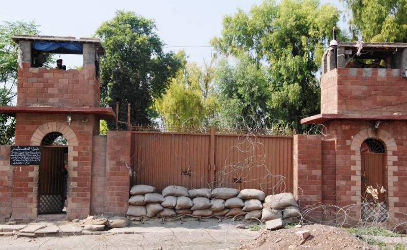 خیبرپختونخوا کی جیلوں کو توڑنے کے اندرونی اور بیرونی دونوں خطرات موجود ہیں