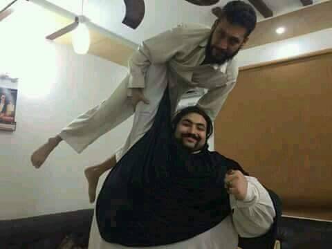450 کلو وزنی پاکستانی خان بابا کا ایسا ارادہ کہ جان کر عقل دنگ رہ جائے۔۔۔!!!