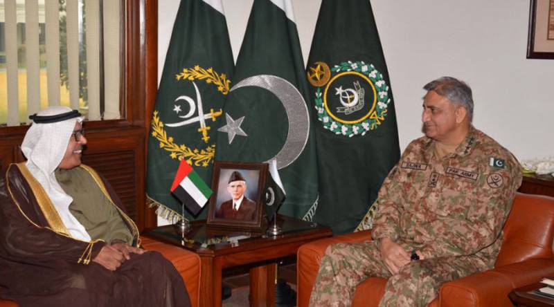 آرمی چیف جنرل قمر جاوید باجوہ سے متحدہ عرب امارات کے سفیر عیسٰی عبداللہ کی ملاقات 