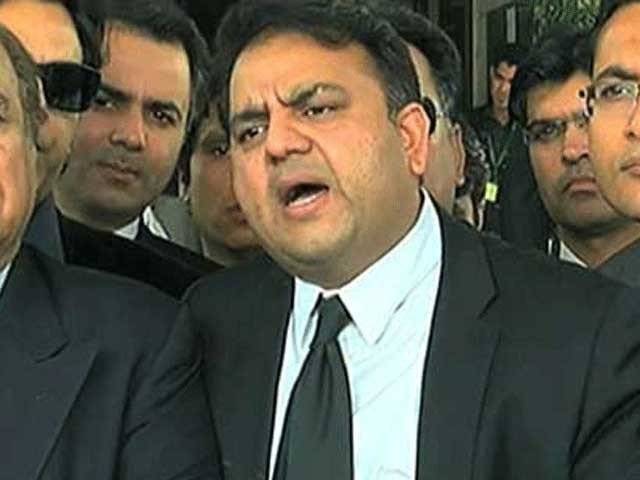 دانیال عزیزمسلم لیگ (ن) کی جھوٹ الیون کے اوپنر ہیں,فواد چوہدری