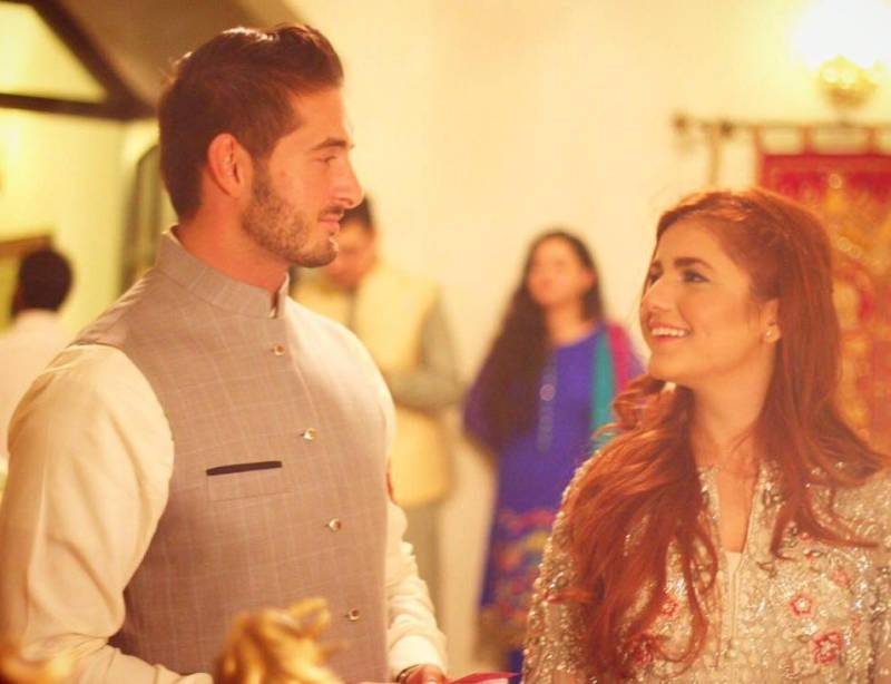 مومنہ مستحسن کی علی نقوی سے منگنی 3 ماہ بعد ہی ٹوٹ گئی 