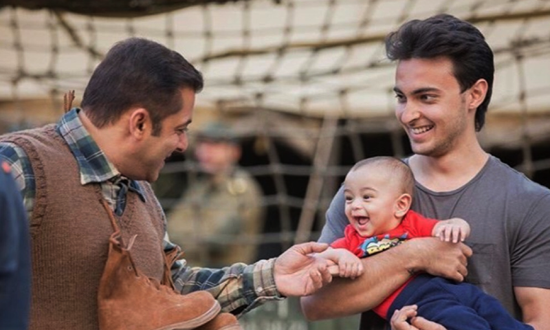 سلمان خان اپنےبھانجے کو کس چیز کی ٹریننگ دے رہے ہیں؟