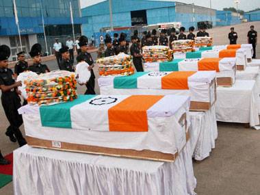 برفانی تودہ گرنے سے 5 بھارتی فوجی ہلاک، 4 لاپتہ 