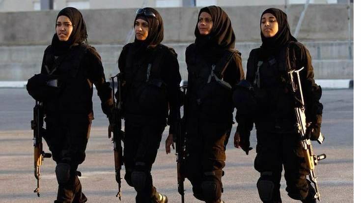 3بہنوں سمیت 11خواتین بم ڈسپوزل یونٹ میں شامل