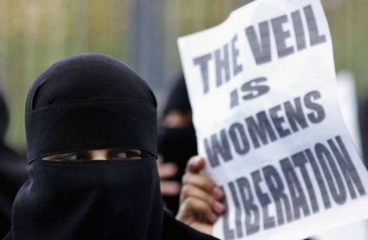 آسٹریا :حجاب پر ممکنہ پابندی کیخلاف ہزاروں خواتین کا مظاہرہ