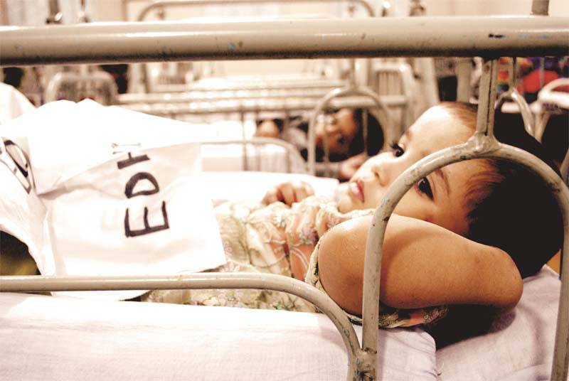  گوجرانوالہ میں ماں 5 ماہ کی بچی ہسپتال میں چھوڑ گئی