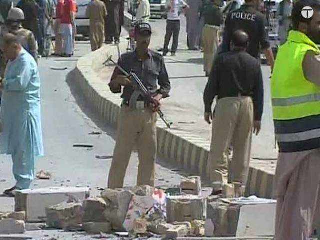 کوئٹہ:سریاب روڈ اوور ہیڈ بریج پربم ناکارہ بناتے ہوئے دھماکا