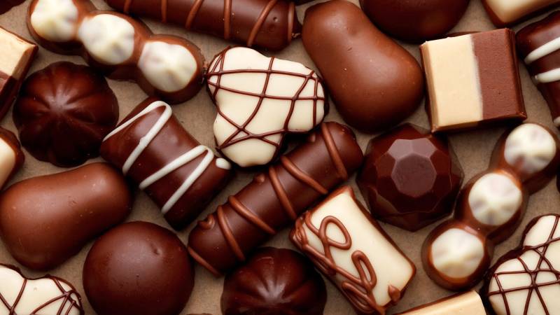 لندن یونیورسٹی کے چاکلیٹ میں پی ایچ ڈی کرنے کی پیشکش 