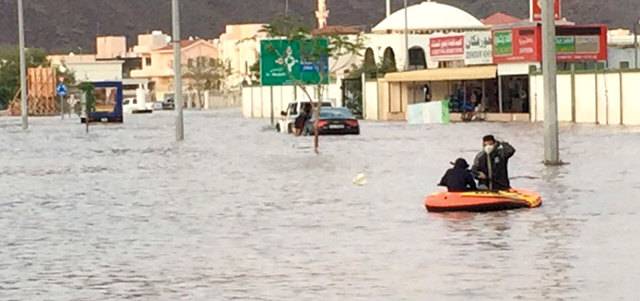  متحدہ عرب امارات میں بارشوں نے تباہی مچا دی ،10مقامات پر حادثات