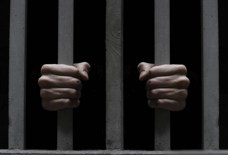 فیصل آباد کے تھانہ سٹی سمندری کی حوالات توڑ کر 6 خطرناک ملزم فرار
