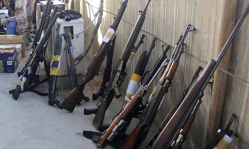 کراچی میں رینجرز کی بڑی کارروائی ،متحدہ لندن کے اسلحے کی بڑی کھیپ پکڑی گئی 