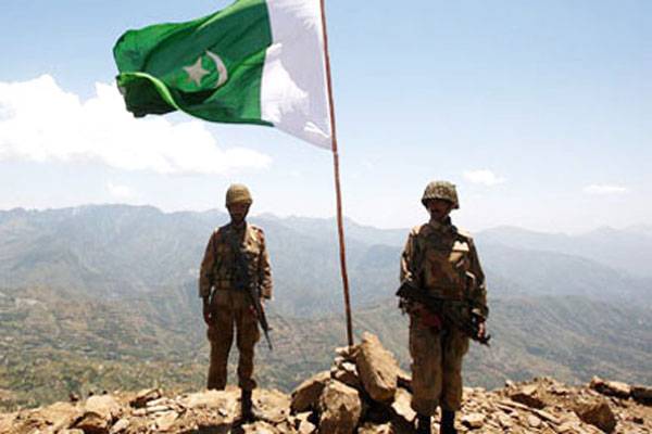 پاک فوج کا افغانستان میں گھس کر حملہ،امریکہ بھی میدان میں کود پڑا