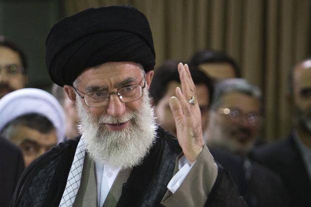 ایرانی سپریم لیڈرخامنہ ای سنی مسلمانوں کی پھانسیاں رکوائیں، بلوچ عالم دین