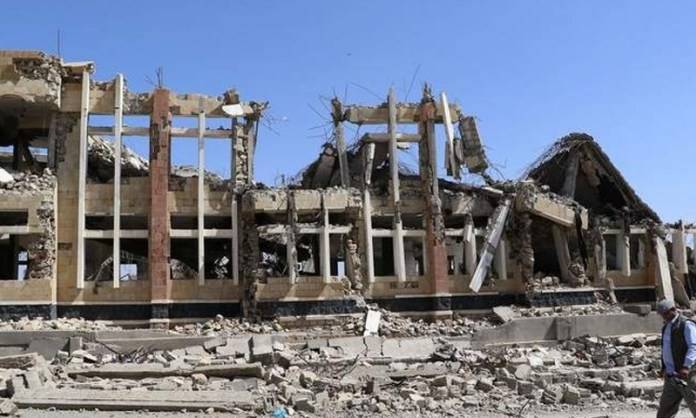 یمن میں فوجی اڈے پر خودکش دھماکا، 8 افراد ہلاک،3 زخمی 