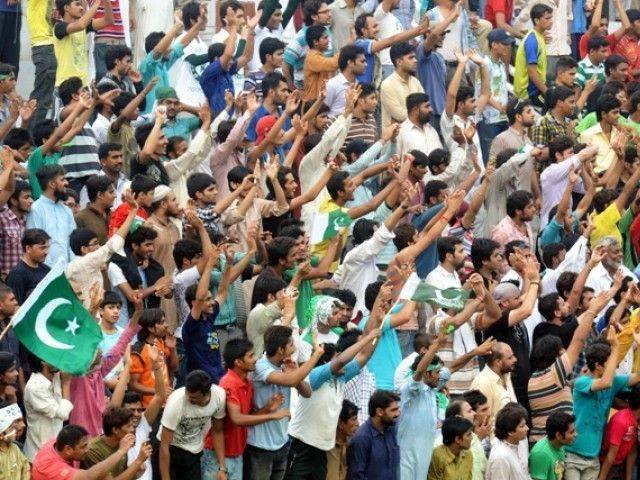 حکومت نے 80ہزارنئی ملازمتیں دینے کا اعلان کر دیا
