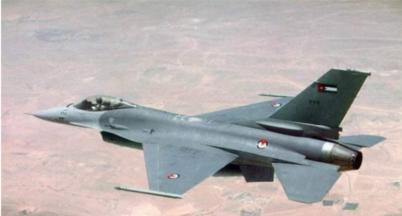 اردن کی مسلح افواج کا ایف سولہ طیارہ گر کر تباہ