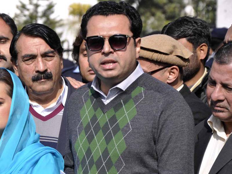 نثار سچی بات کرتے ہیں جو بلاول کے بابا کو بُری لگتی ہے، طلال چودھری