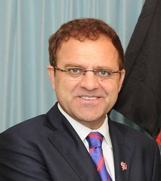 سرحد نہ کھولی تو افغانستان سے چارٹرڈ طیارہ منگوائیں گے،افغان سفیر