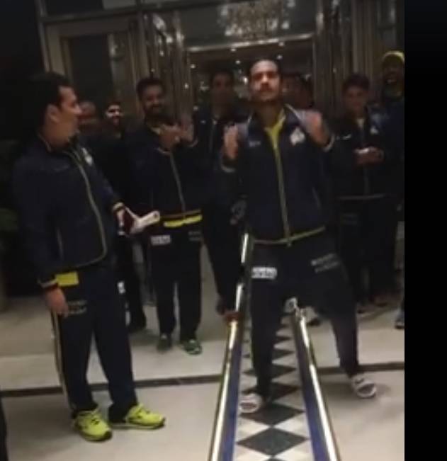 پشاور زلمی نے ہوٹل میں جا کر جیت کا جشن منایا