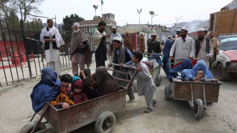 پاک افغان طورخم سرحد پر دوسرے روز بھی عوام کا شدید رش
