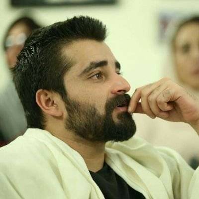 سوشل میڈ یا پر ٹاپ ٹرینڈ ”پھٹیچر“کے بعد حمزہ علی عباسی نے وضاحت دے کر توپوں کا رخ اپنی جانب کر لیا 