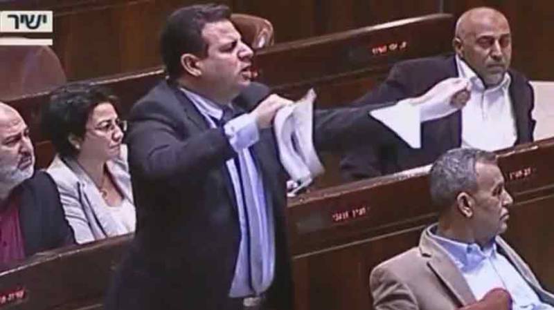 اسرائیلی پارلیمنٹ میں اذان پر پابندی کے متنازع قانون منظور کرانیکی کوشش ناکام